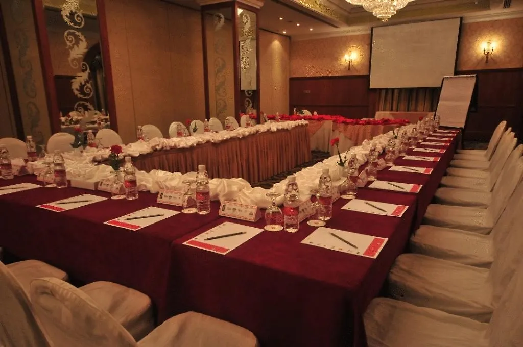 Abjad Grand Hotel Dubái