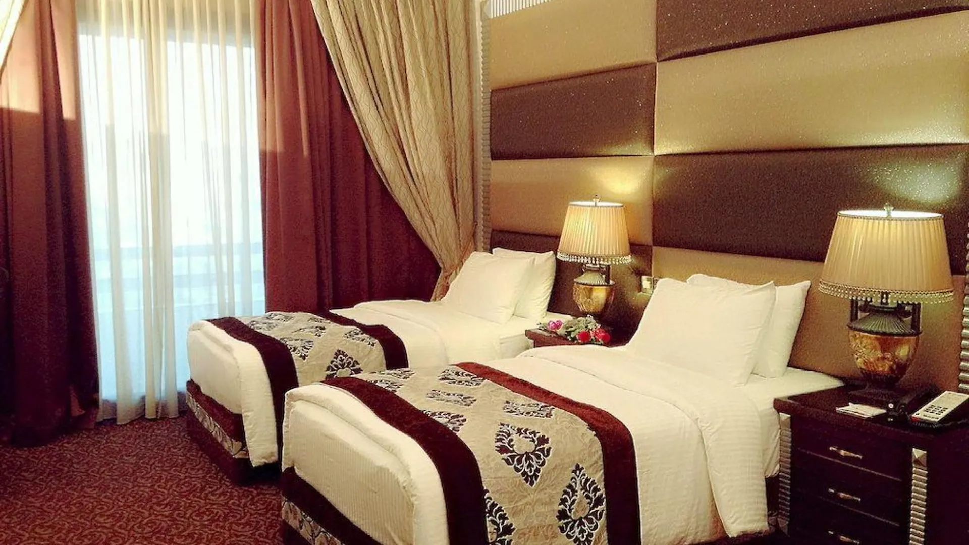 Abjad Grand Hotel Dubai 4*,  Emirati Arabi Uniti